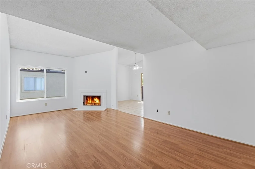 Photo of Unit G at 9362 Shadowood Drive