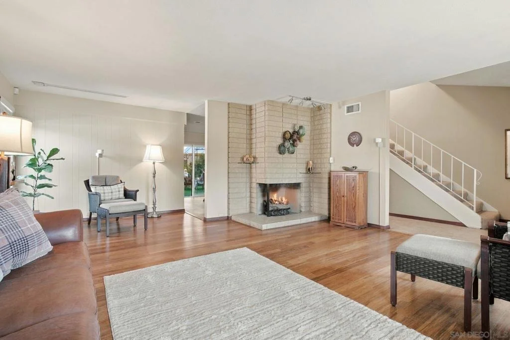 Photo of 1137 Mona Place