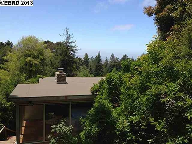 Photo of 100 TAMALPAIS RD