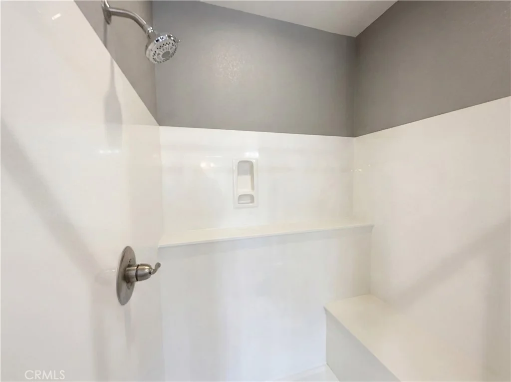 Photo of 8581 Pinehollow