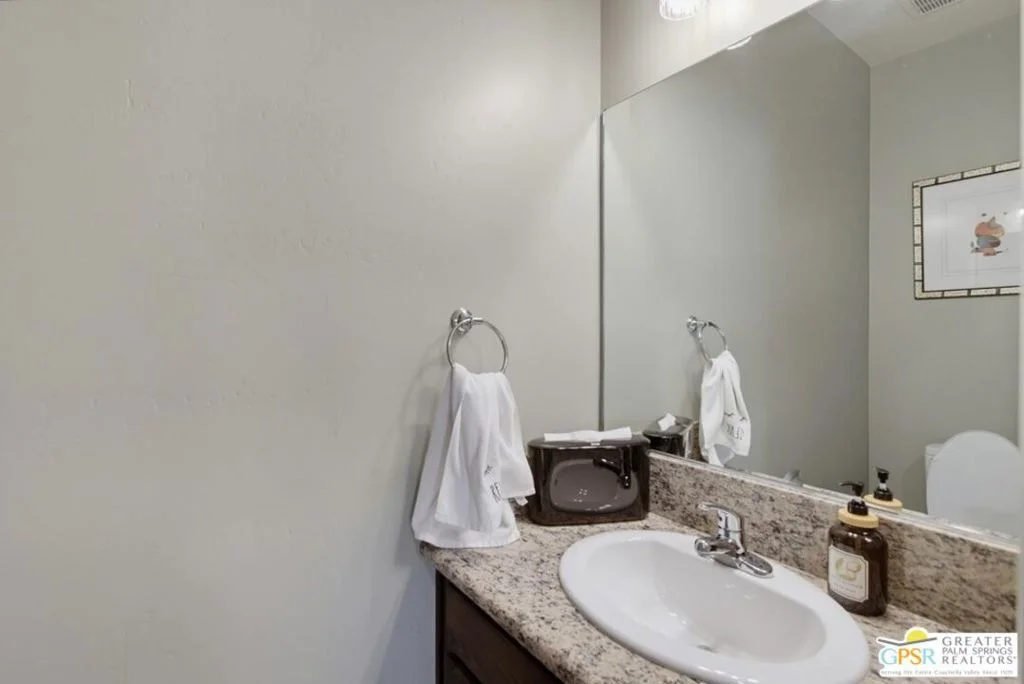 Photo of 8941 N Magnolia Avenue