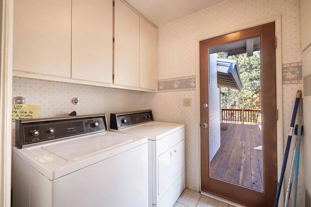 Photo of 41726 Comstock Lane