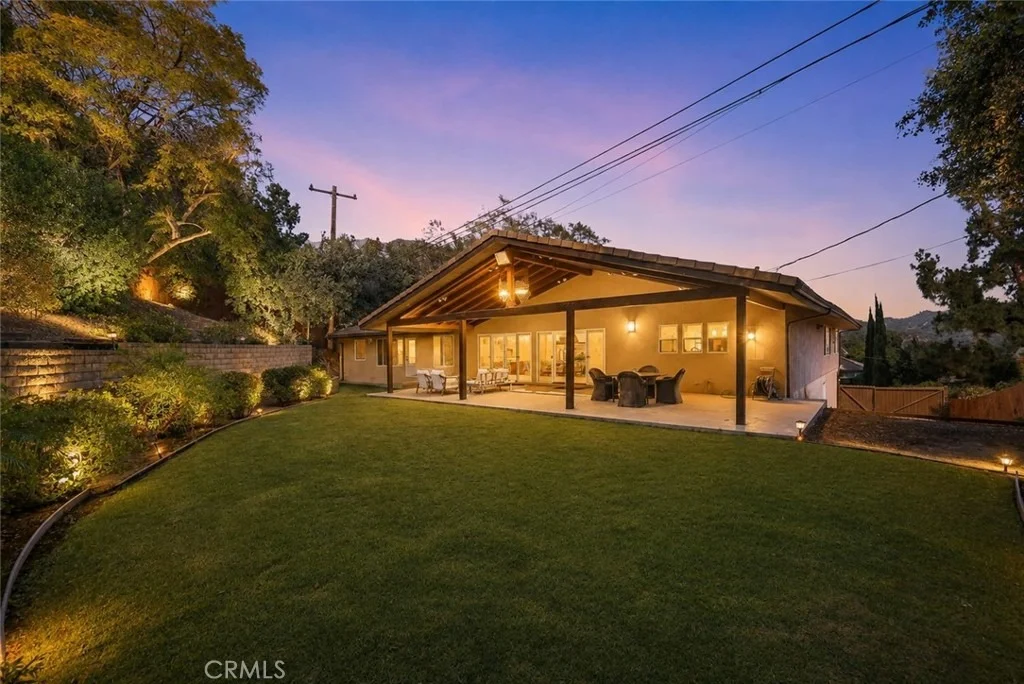 Photo of 2047 Carolwood Drive
