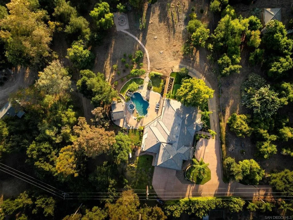 Photo of 15275 Eastvale Rd