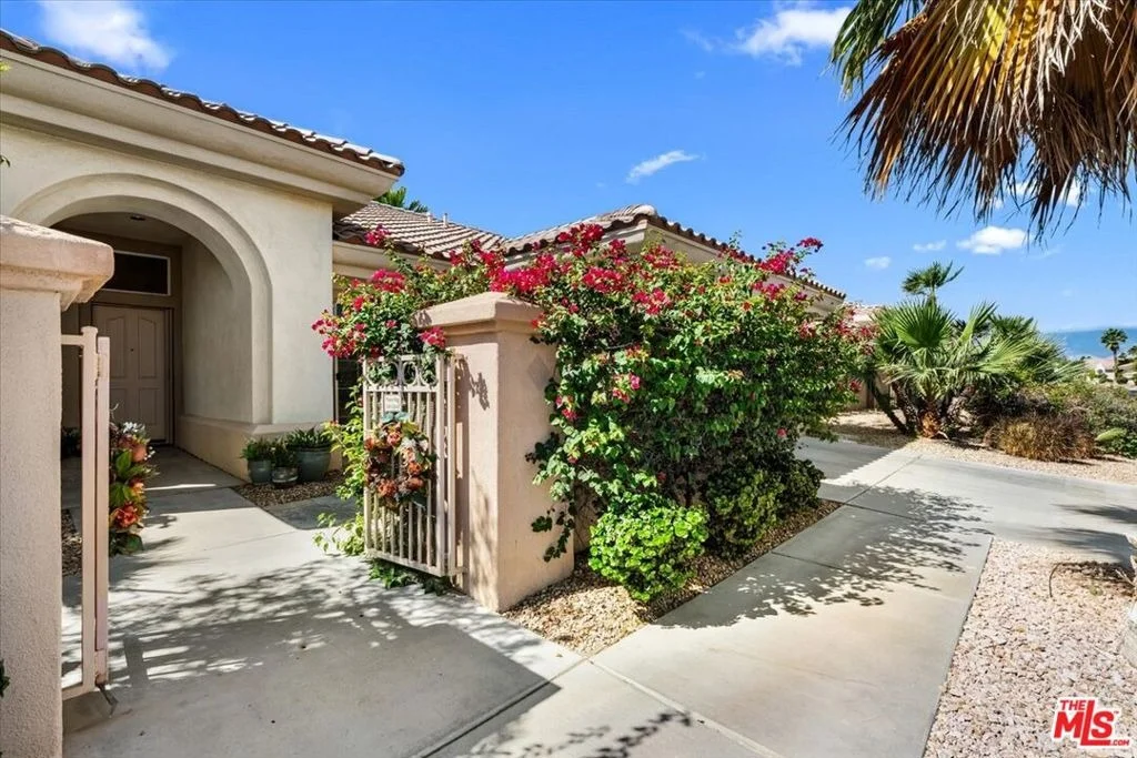 Photo of 78649 Waterfall Drive