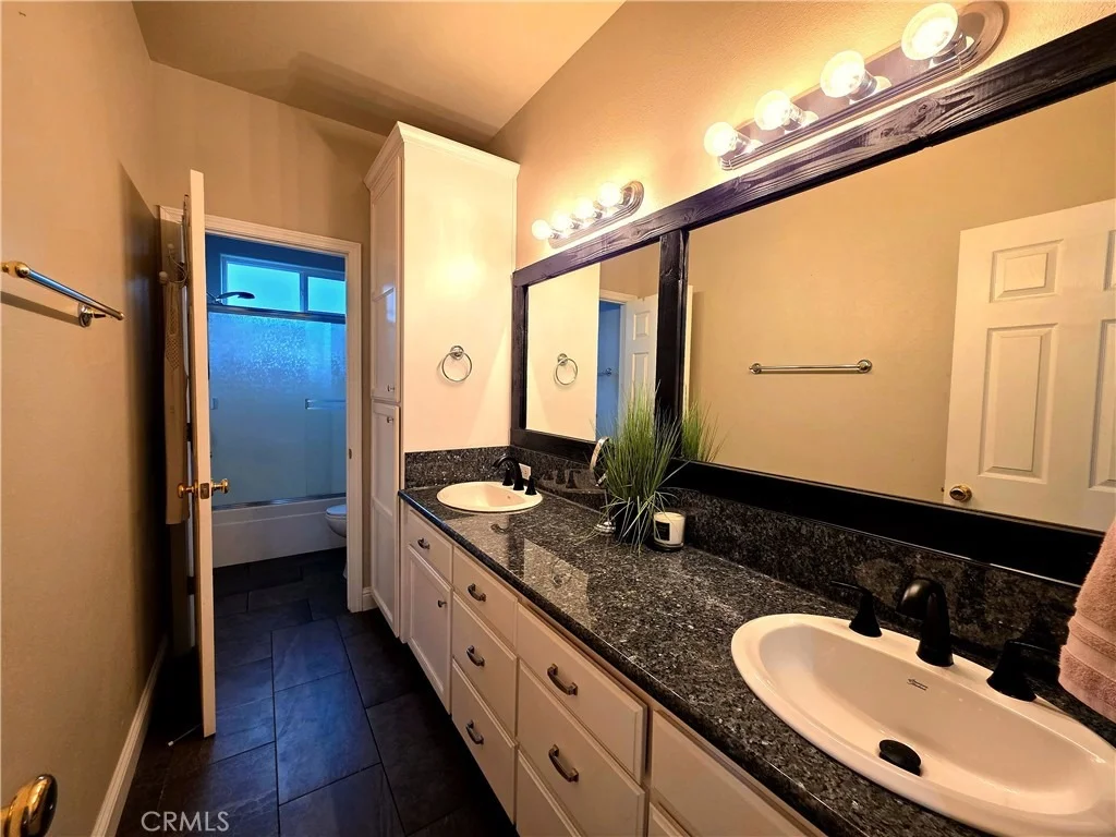 Photo of 63 Glenbrook Court