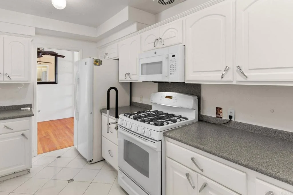 Photo of 389 First Avenue