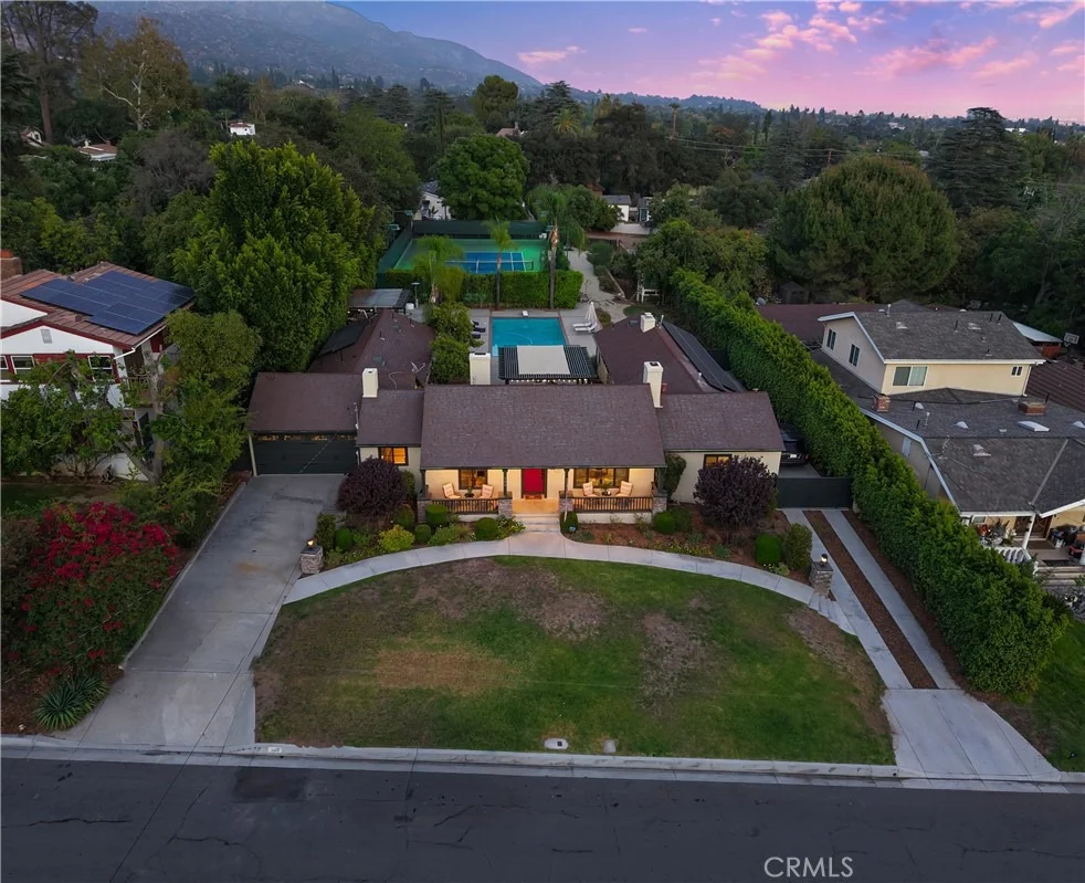 Photo of 302 Highland Place