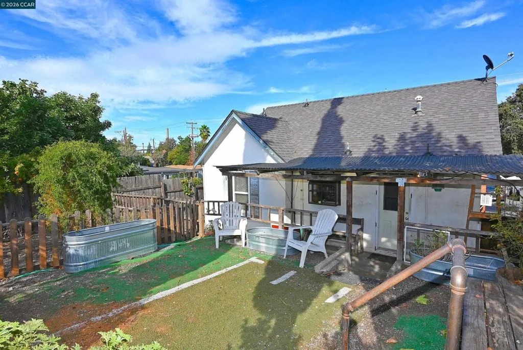 Photo of 1035 Palm Ave