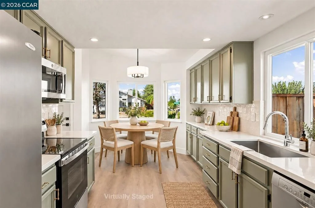 Photo of 301 Maude Ct