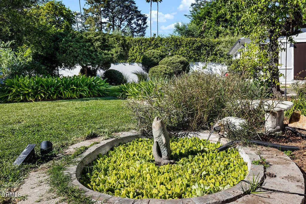 Photo of 1275 New York Drive