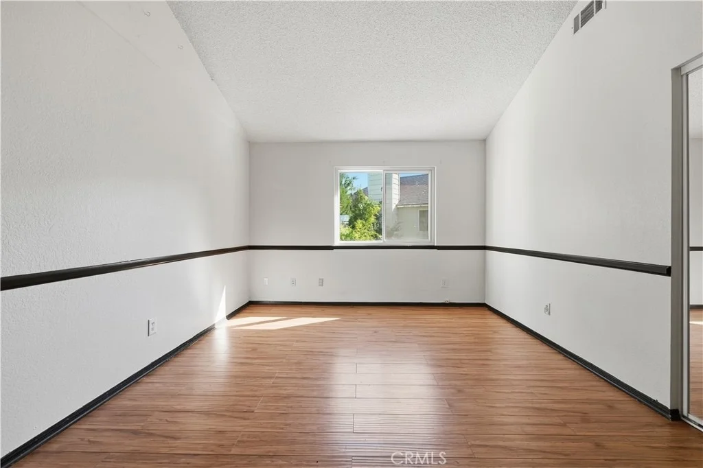 Photo of 42911 Lemonwood