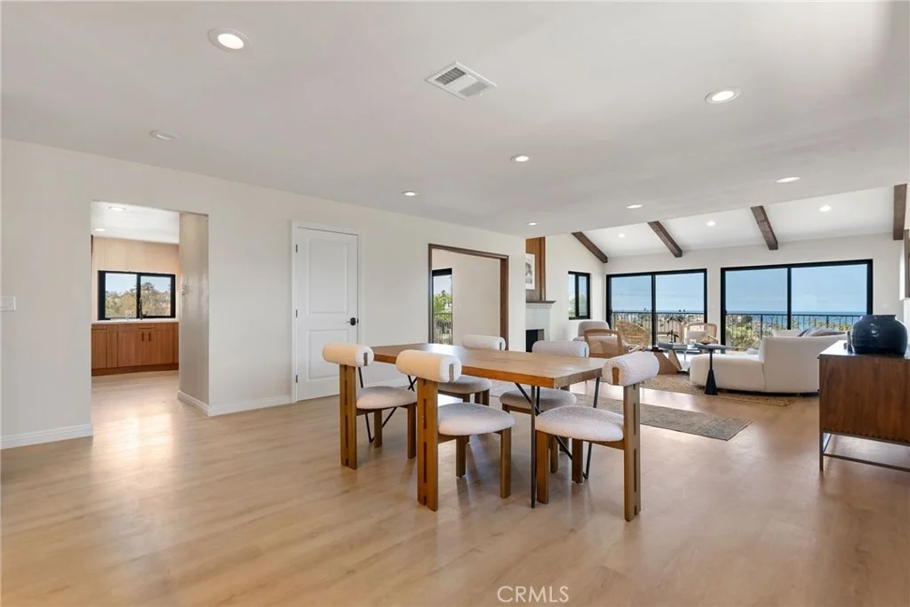 Photo of 153 Calle Redondel