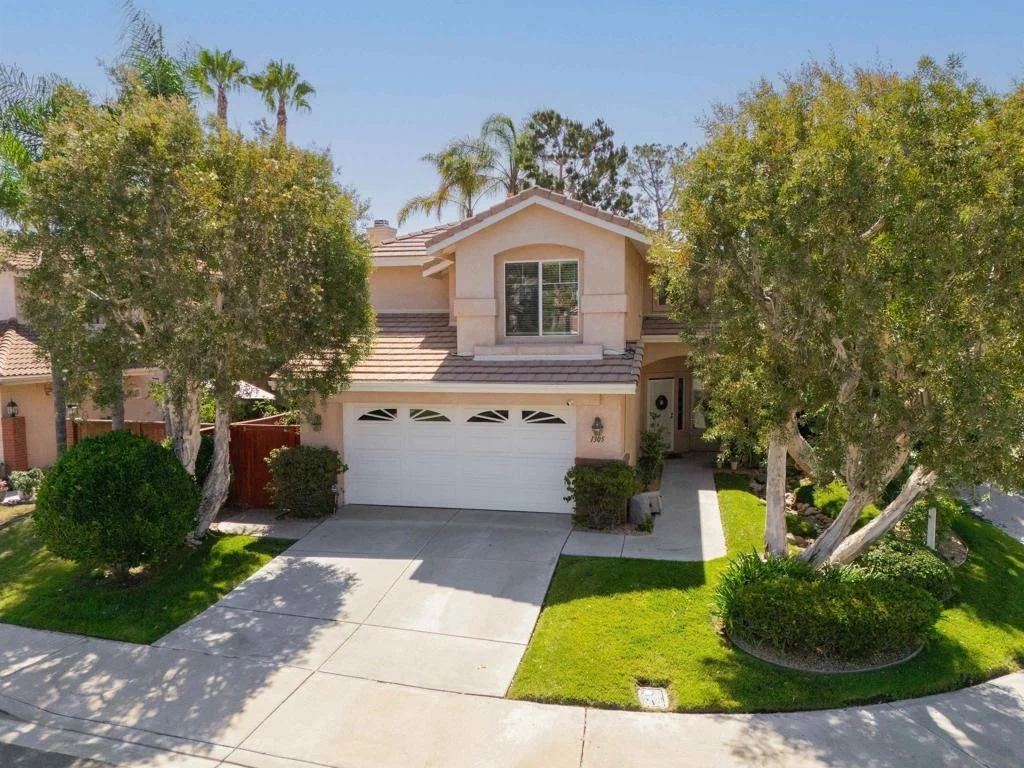 Photo of 1305 CALLE GOYA