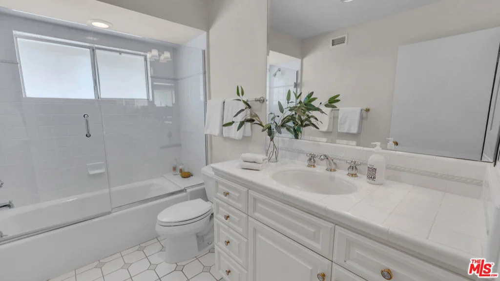 Photo of 2738 Claray Drive