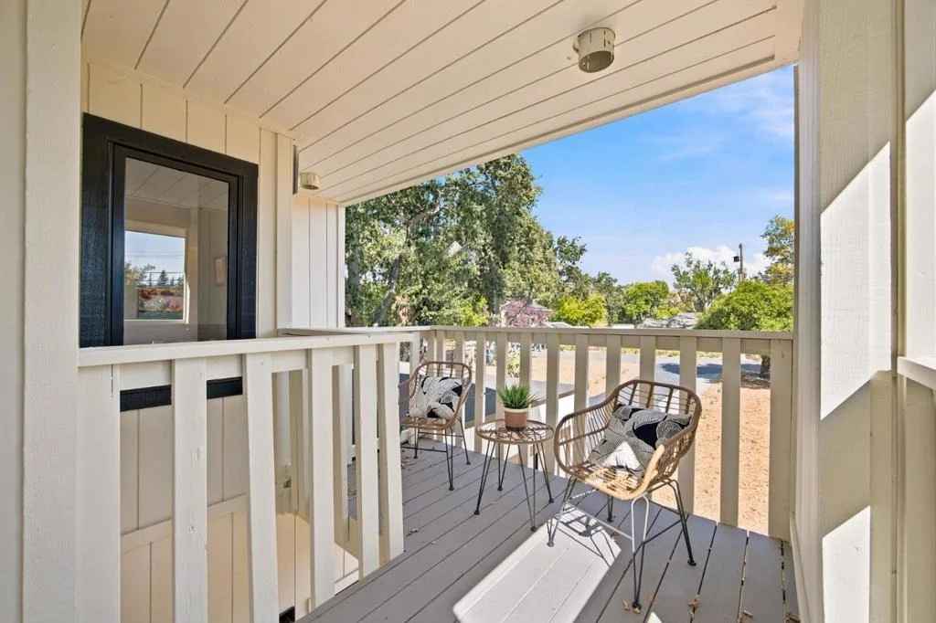 Photo of 195 Pleasant Valley Drive