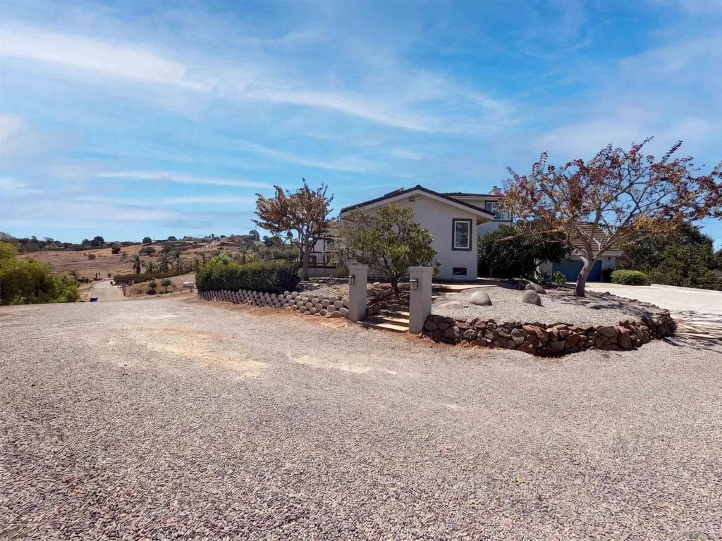 Photo of 1596 Aldorado