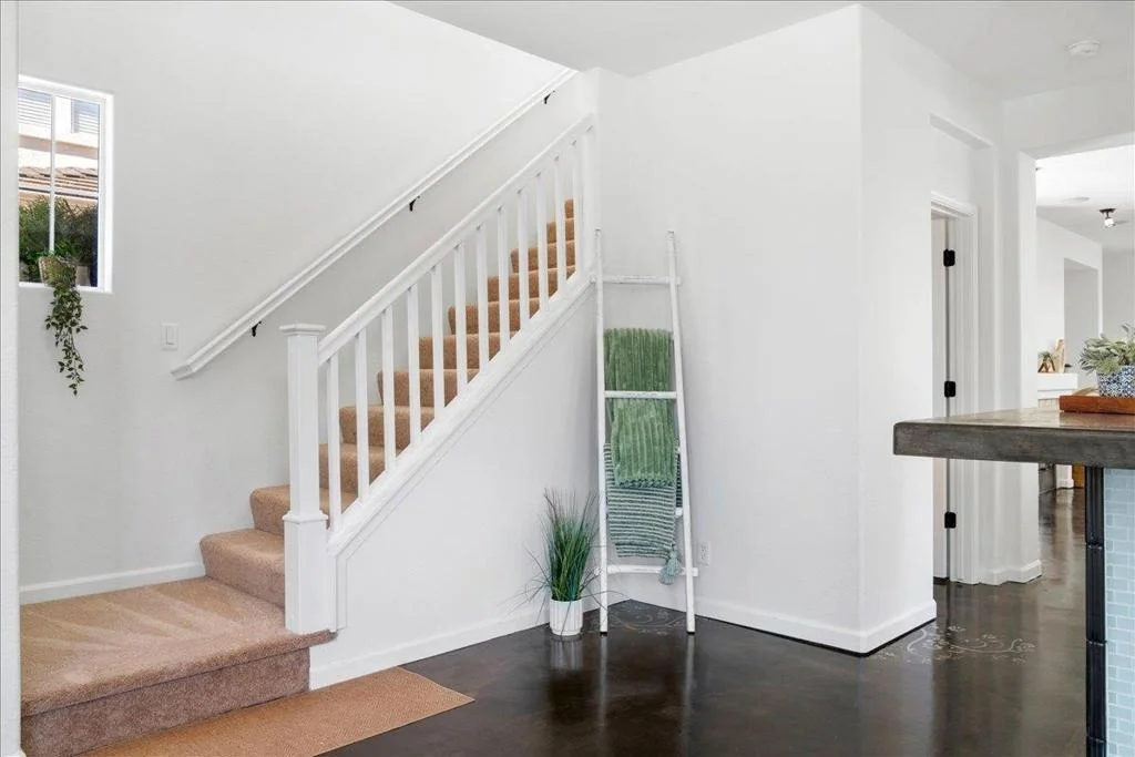 Photo of 21 La Jolla Street