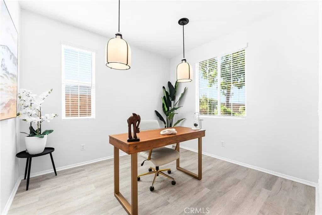 Photo of 205 Windsor Grey