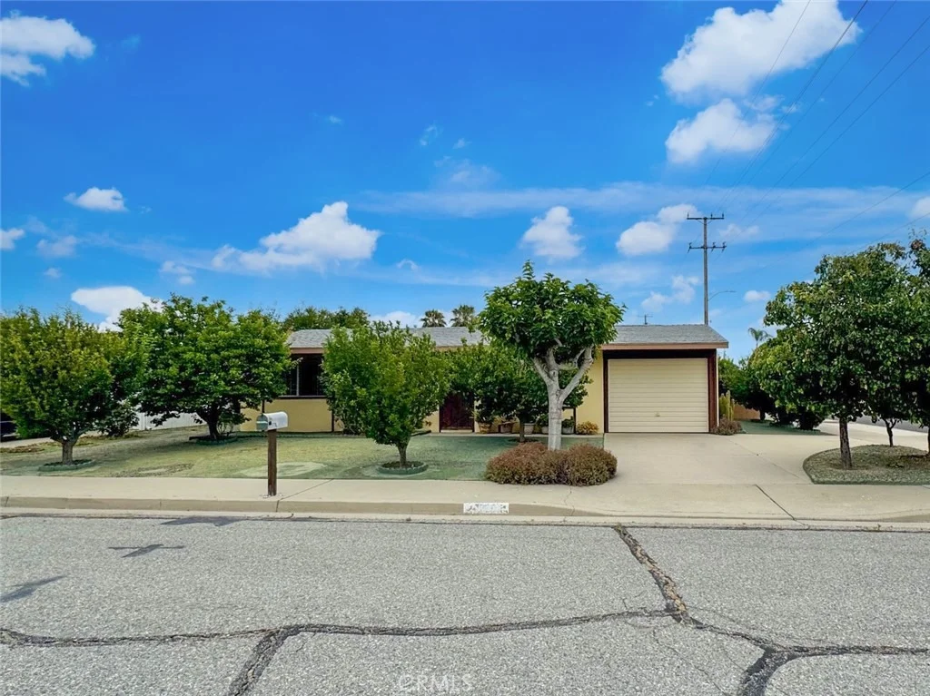 Photo of 890 Costo Lane