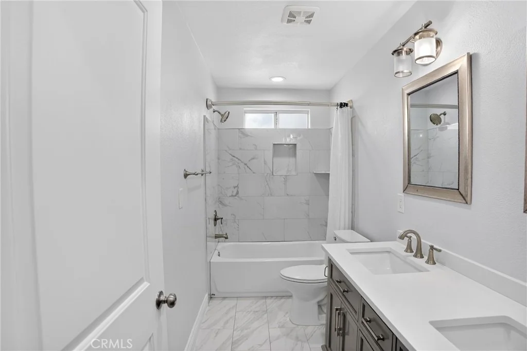 Photo of 3518 Balmont