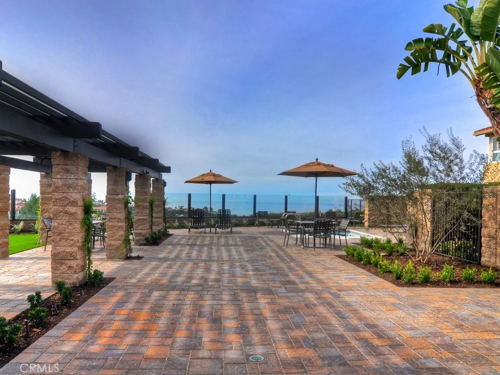 Photo of Unit E at 48 Corniche Dr.