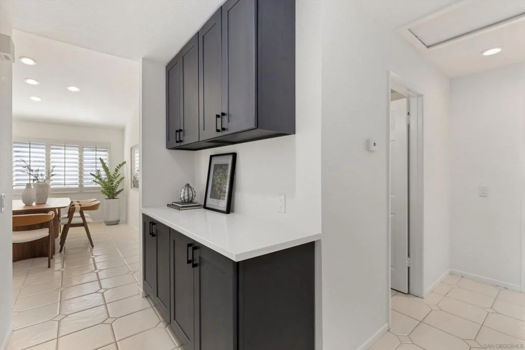 Photo of 1854 Avenida Mimosa