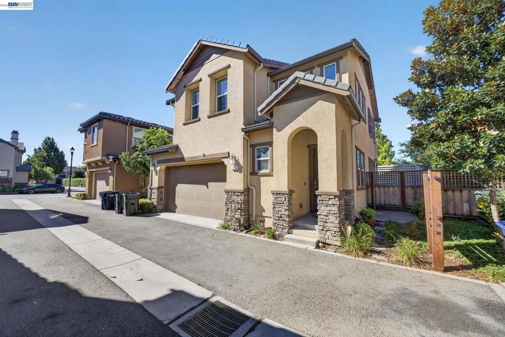 Photo of 304 Misty Cir