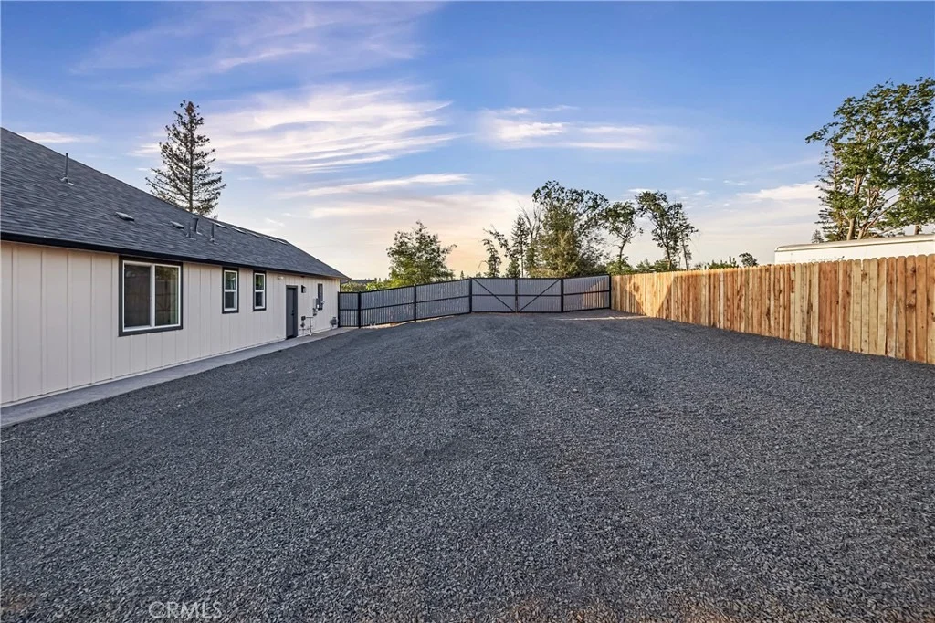 Photo of 1095 Fairview Drive