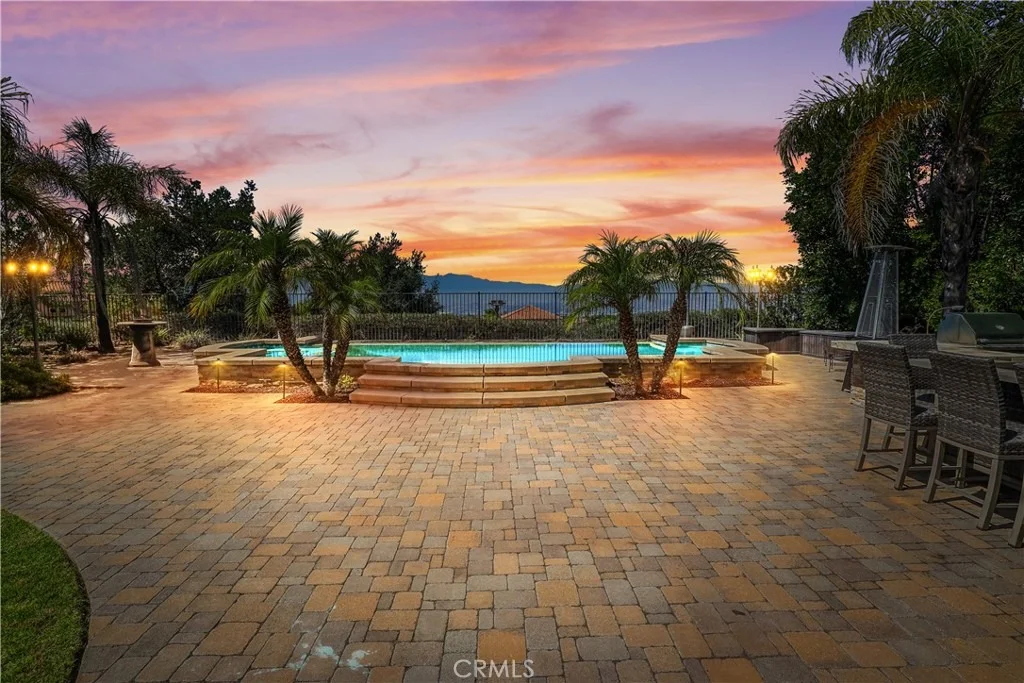 Photo of 1055 Lowry Ranch