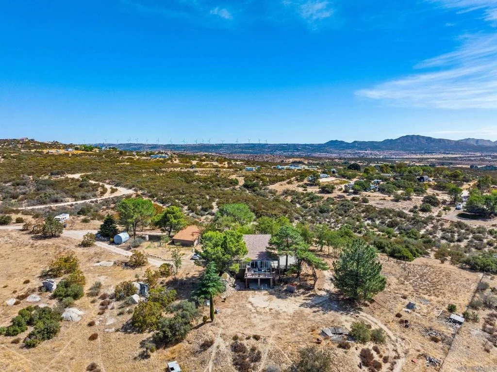 Photo of 2513 Tecate Divide Road