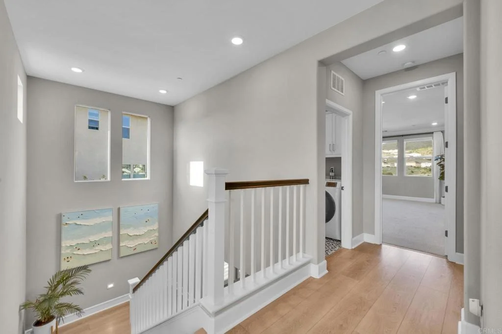 Photo of 916 Lindbergh Drive