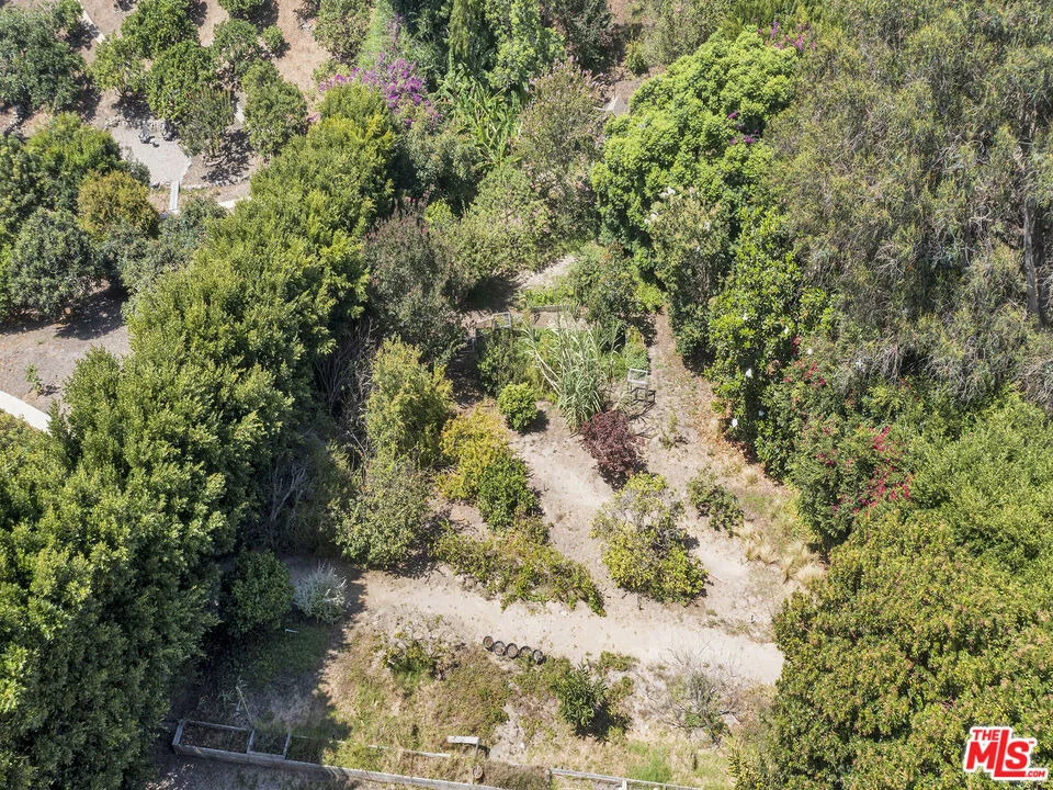 Photo of 6805 Wildlife Road