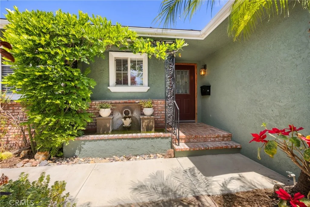 Photo of 5139 E Lanai Street