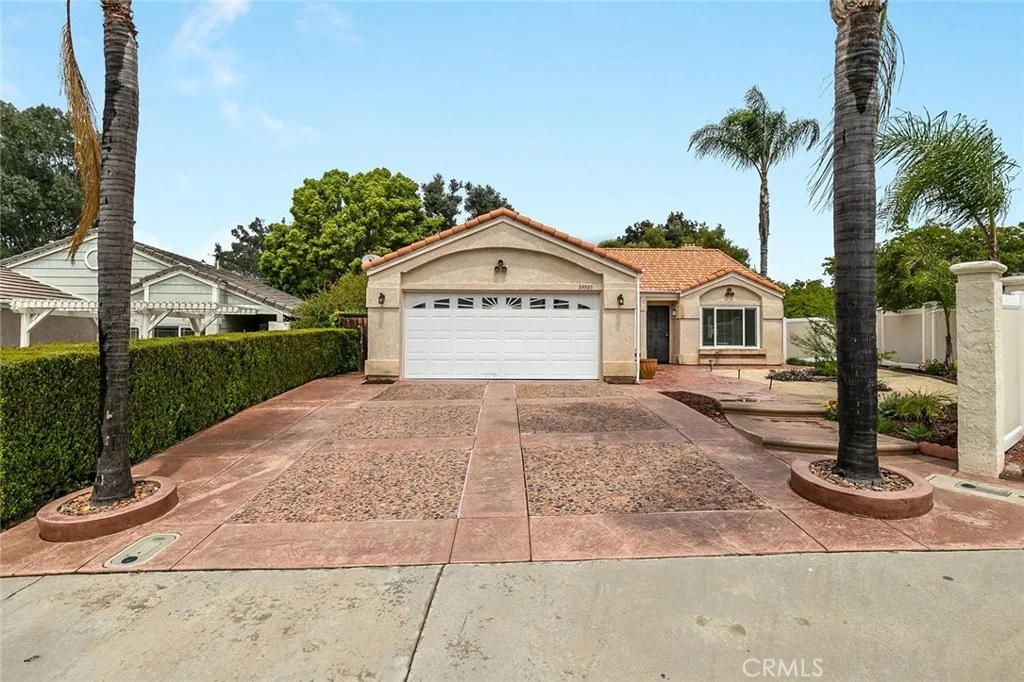 Photo of 39505 Sunrose Drive