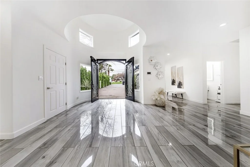 Photo of 5157 Avenida Oriente