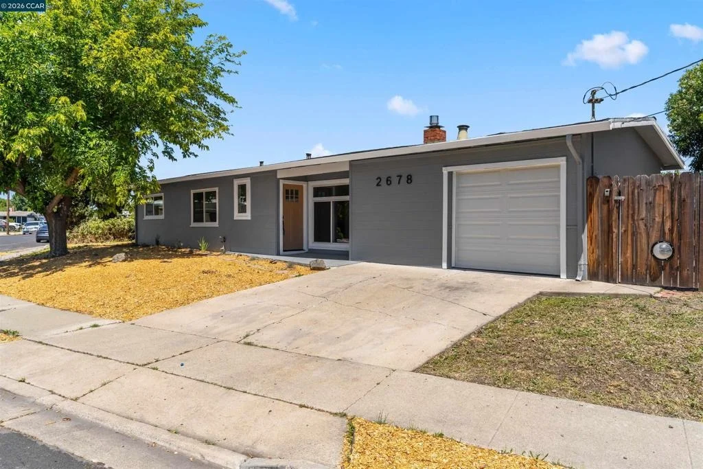 Photo of 2678 Mayfair Ave