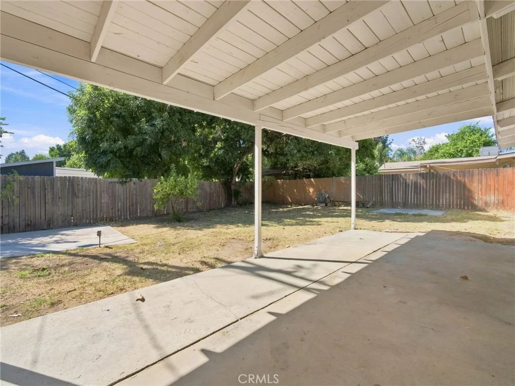 Photo of 7735 Zelzah Avenue