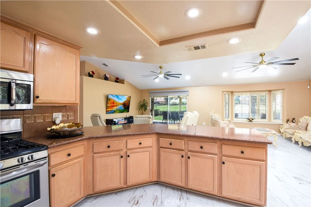 Photo of 2591 Peach Tree