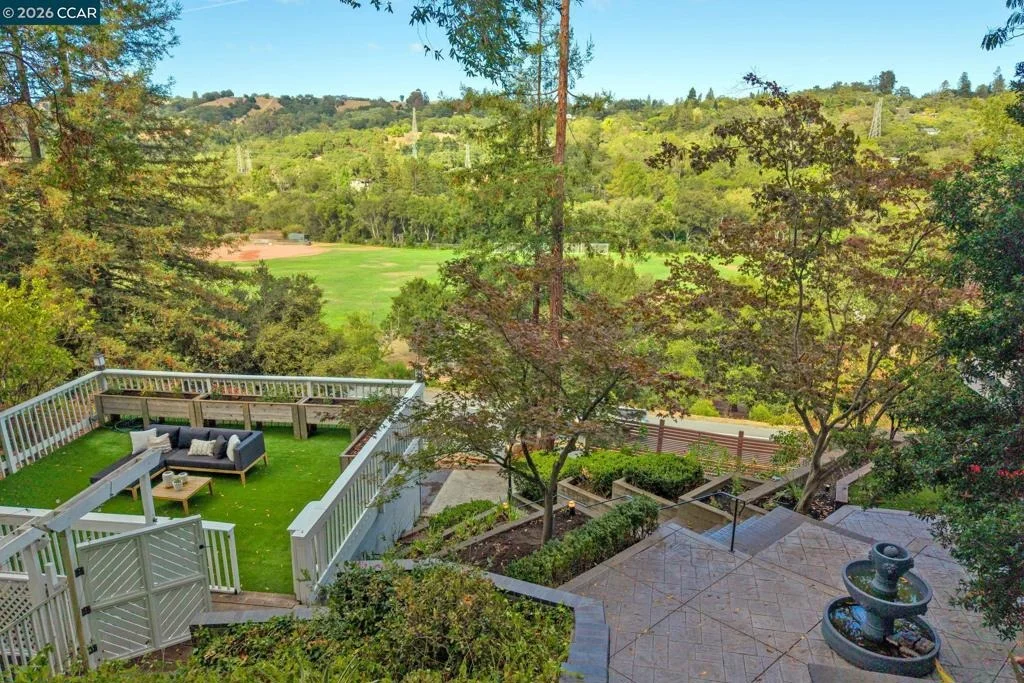 Photo of 285 Camino Pablo