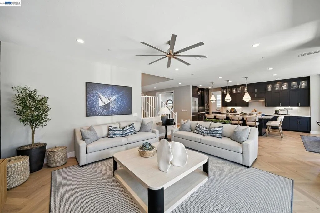 Photo of 4225 Langley Road