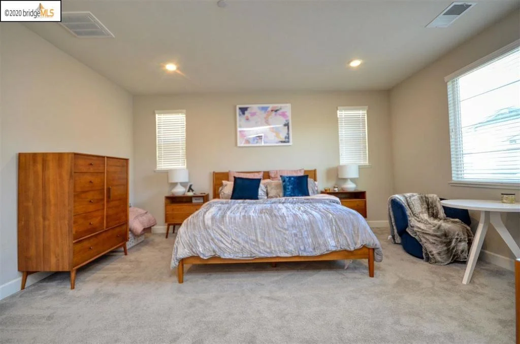 Photo of 47 Baird Cir