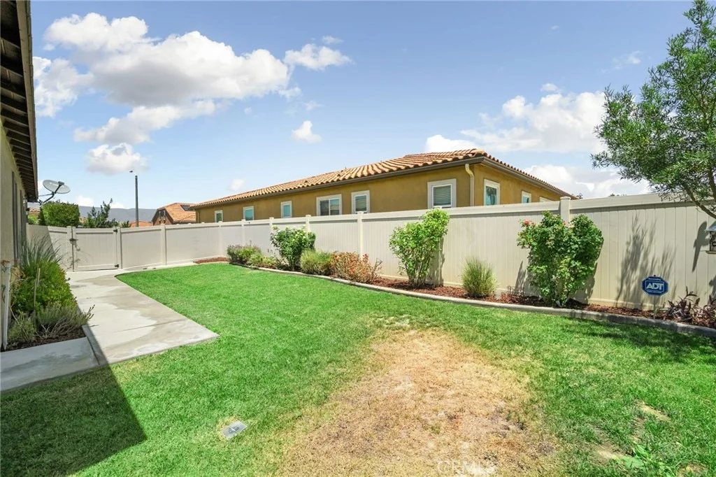 Photo of 26625 Eureka