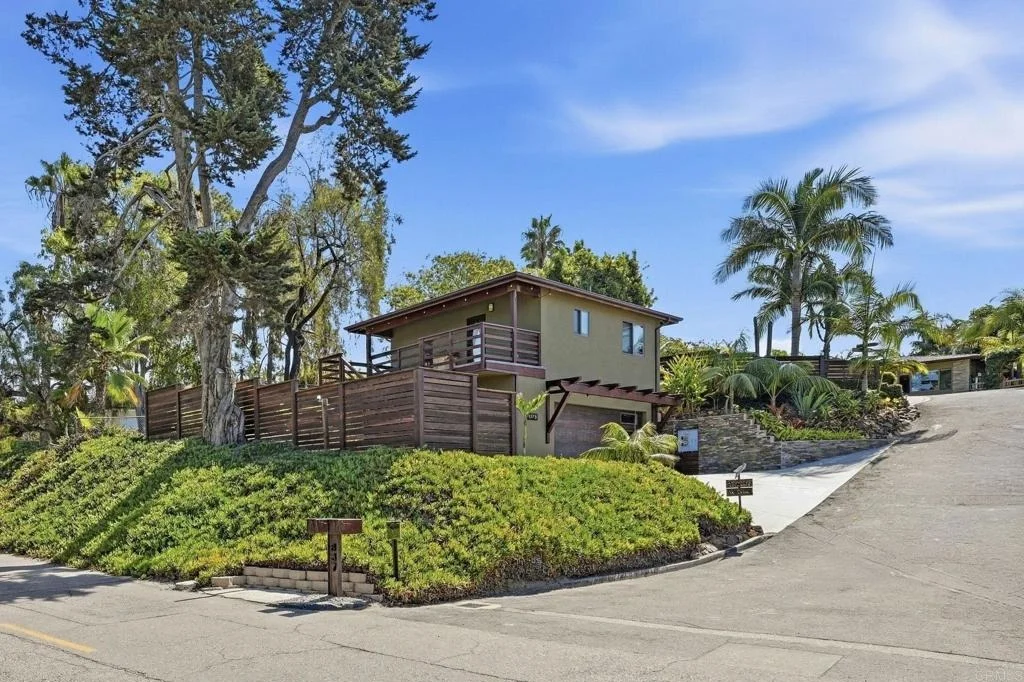 Photo of 637 Sparta Drive