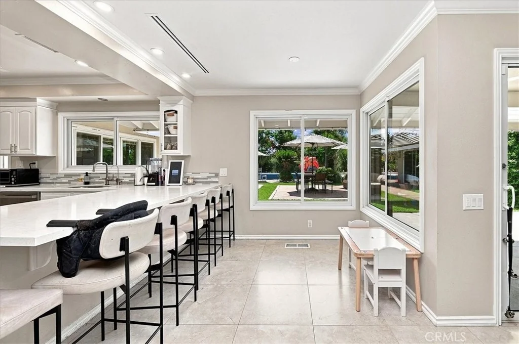 Photo of 931 Rancho Cir