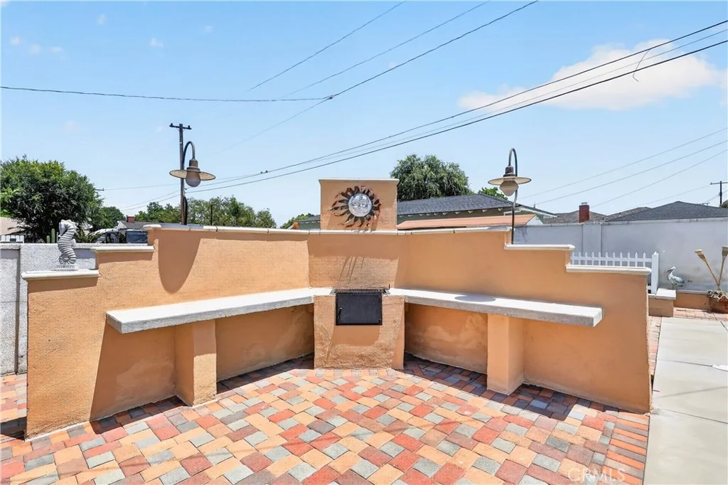 Photo of 10912 La Mirada Blvd