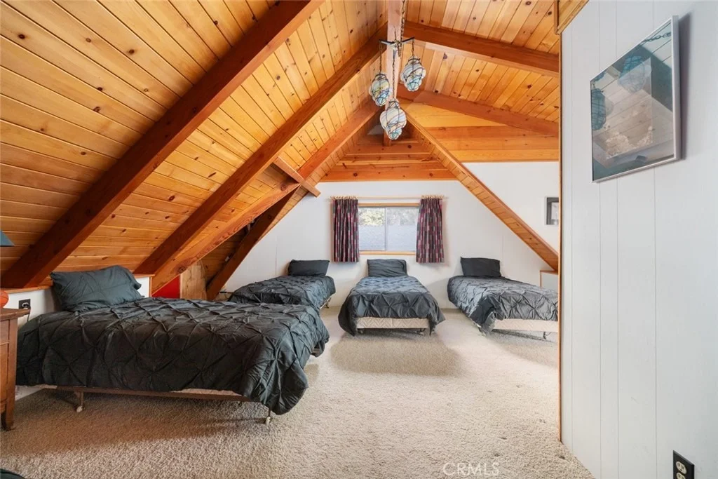 Photo of 31459 Onacrest Drive