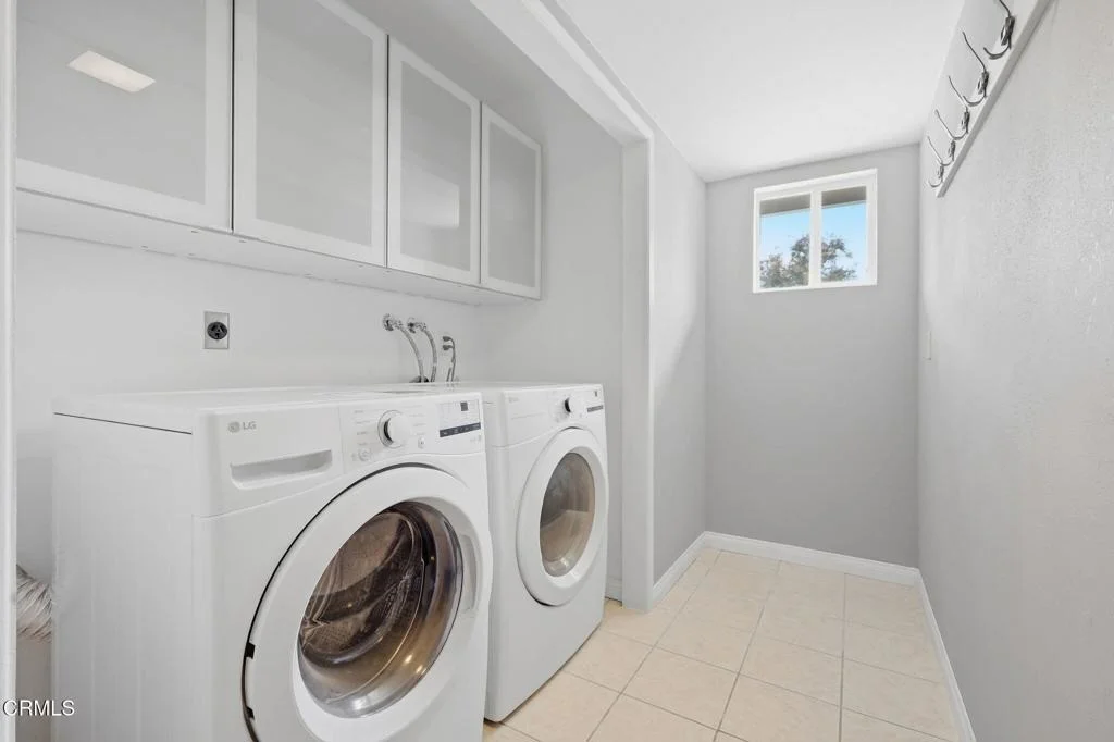 Photo of 14 Bradford Avenue