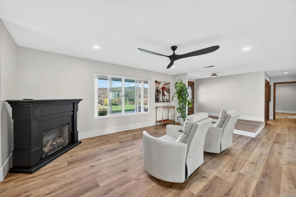 Photo of 40225 Lucero Drive