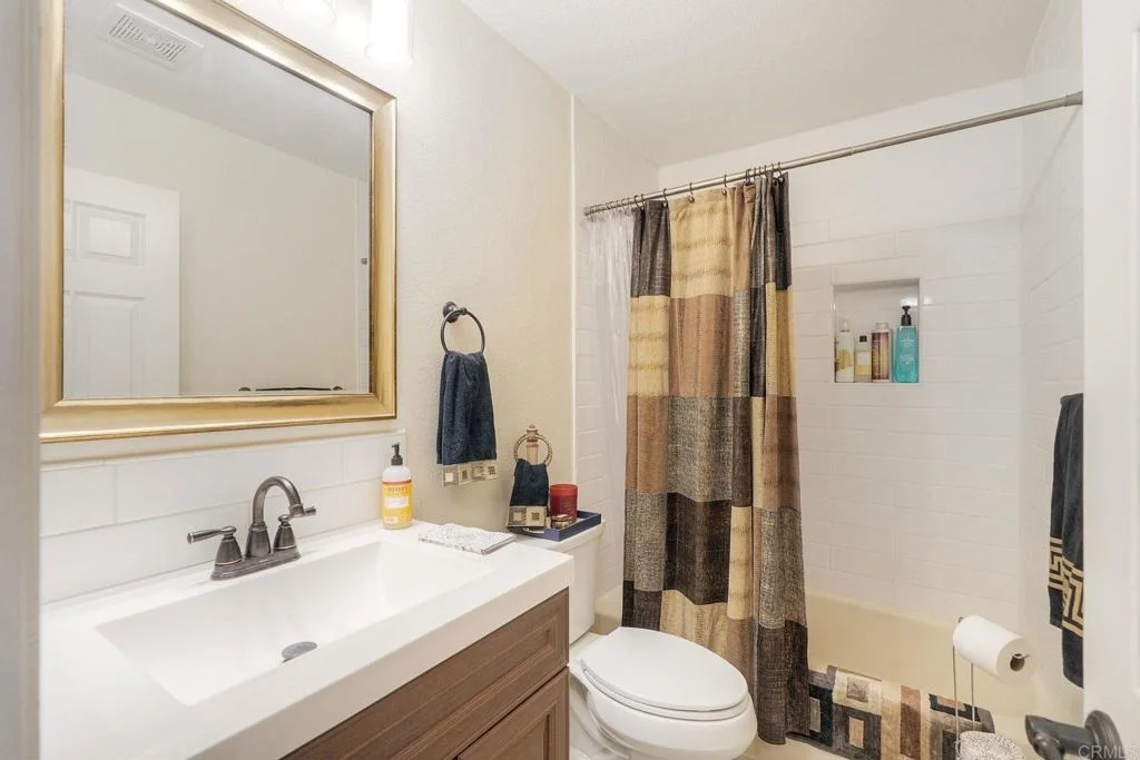 Photo of 8559 Circle R Valley Lane